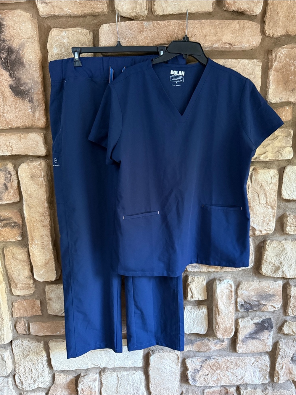 Dolan navy blue women’s scrub set size xl